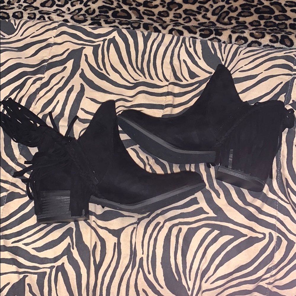 Ankle boots